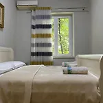 Kelly\'S Cozy Hideaway - Central Tirana