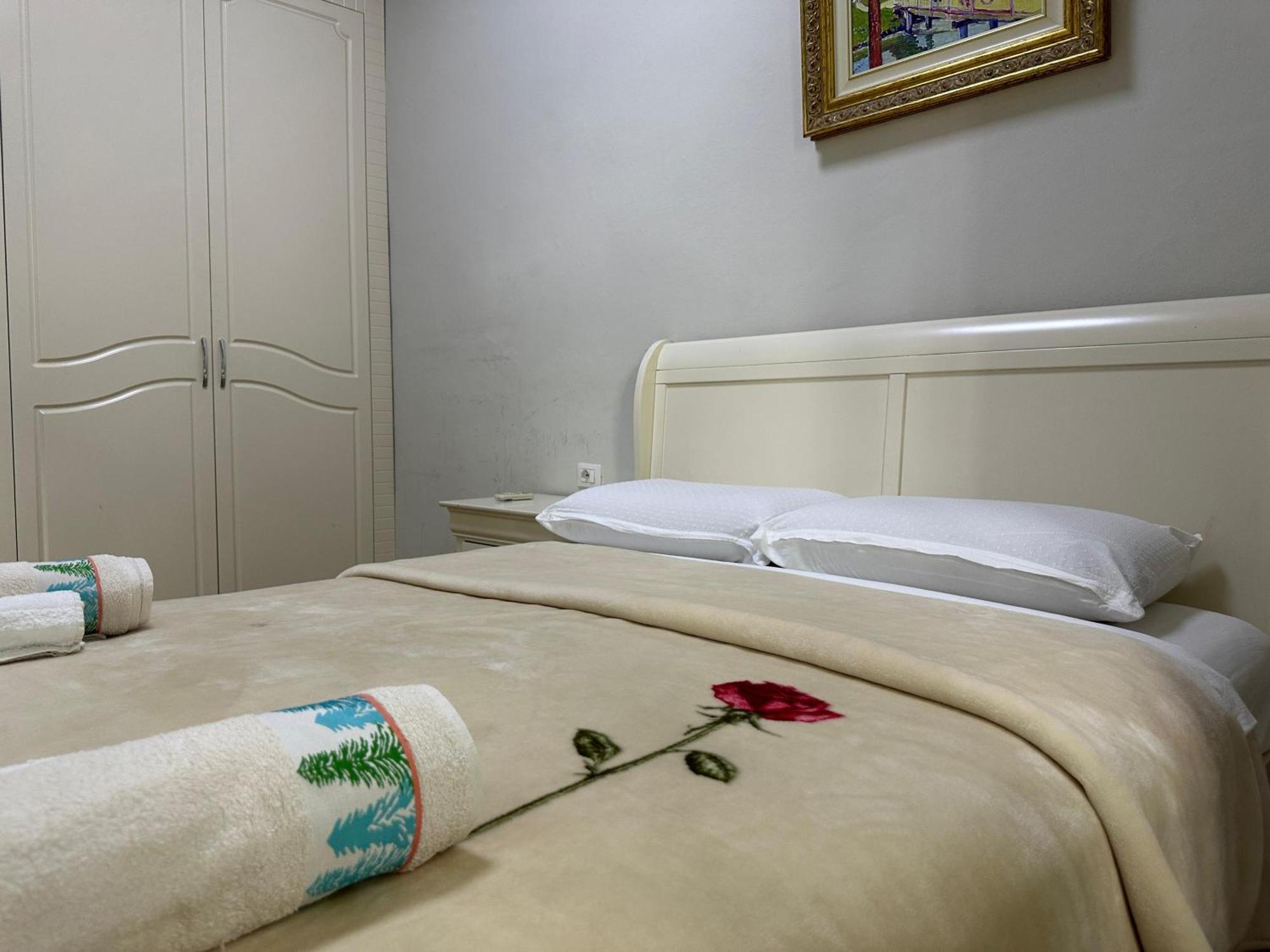 Appartamento Kelly's Cozy Hideaway - Tirana